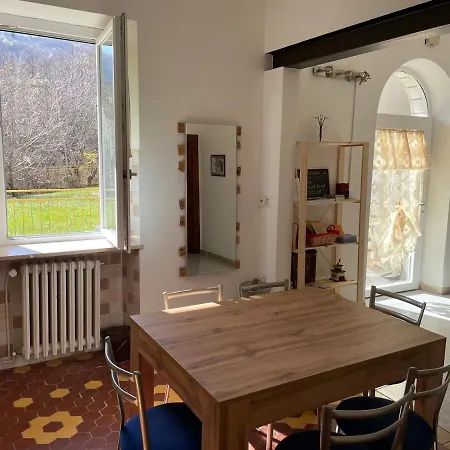 Casa Camposelvatico * Valdena