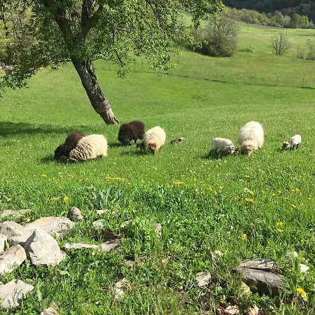 Casa Camposelvatico Сasa de vacaciones Valdena