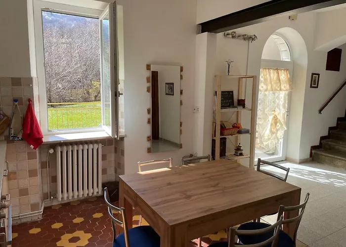 Casa Camposelvatico * Valdena